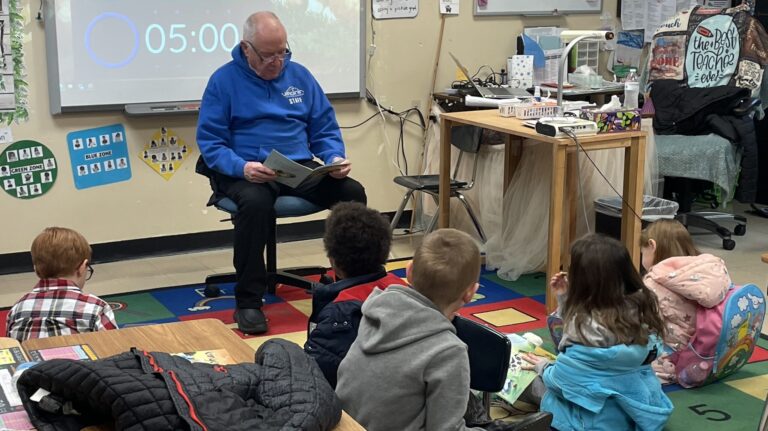 rotarians-read-to-jefferson-county-1st-graders